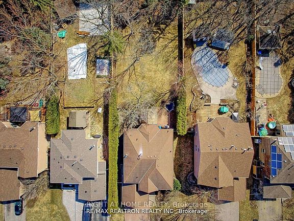 3rd image of 236 McCaffrey Rd