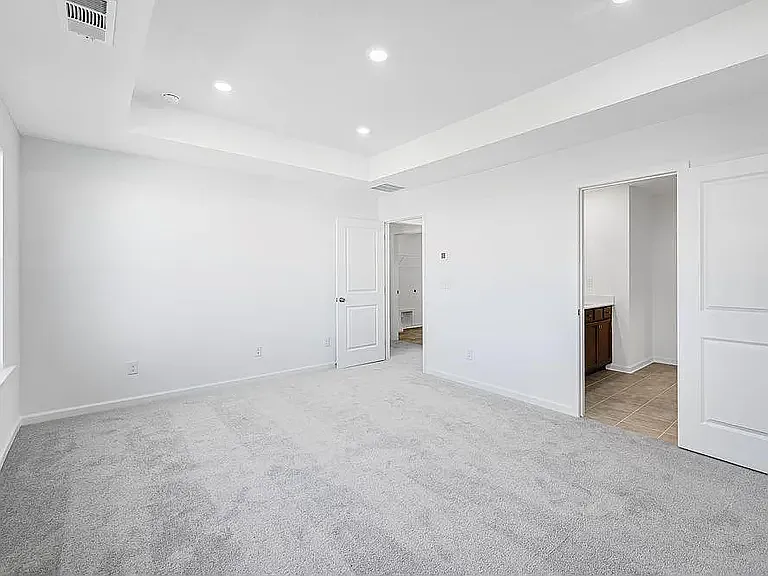 6133 Wayburn St — Photo 23