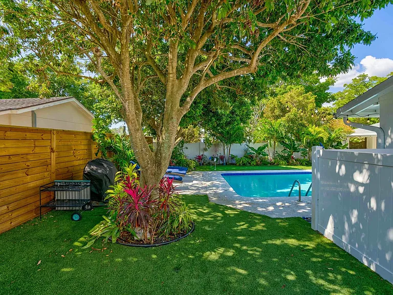 547 Marlin Rd — Photo 21
