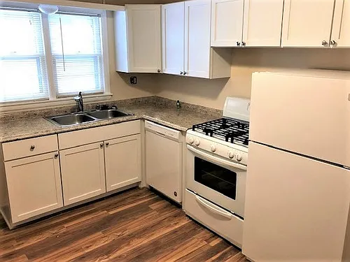 401 Palomino Ln Photo 1