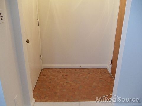 4th image of 317 Cambridge Dr