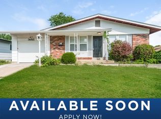3665 Woodman Dr, Florissant, MO