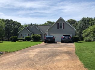 4450 Longmont Dr, Cumming, GA 30028