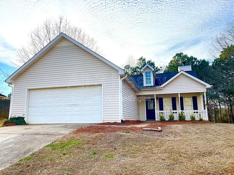 460 Mountainview Dr — Photo 1