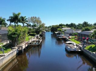 27070 Flossmoor Dr, Bonita Springs, FL 34135