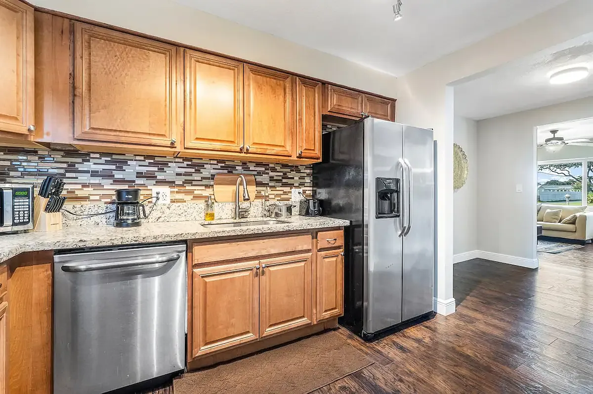 4 bed, 1445 sqft, $3,000 — Photo 2