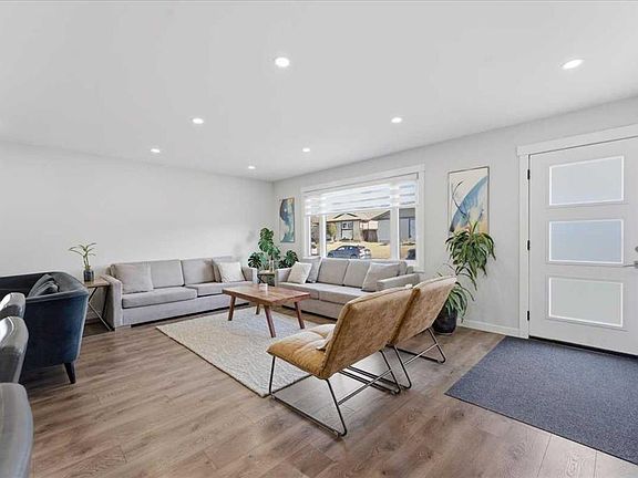 4th image of 6603 E Malvern Rd NE