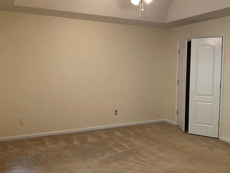 414 Summer Hill Cir — Photo 9
