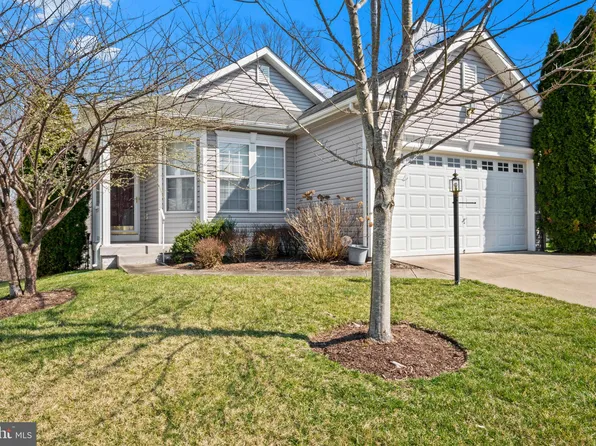 16039 Dancing Leaf Pl, Dumfries, VA 22025