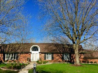 725 Brookview Dr, Greenwood, IN 46142