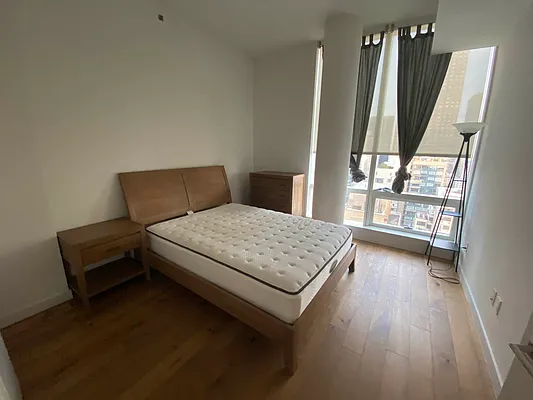 Rented by Nooklyn NYC LLC | media 22
