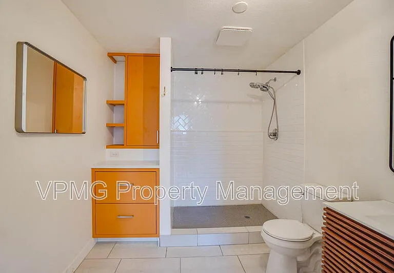 1708 NW 104th St — Photo 31