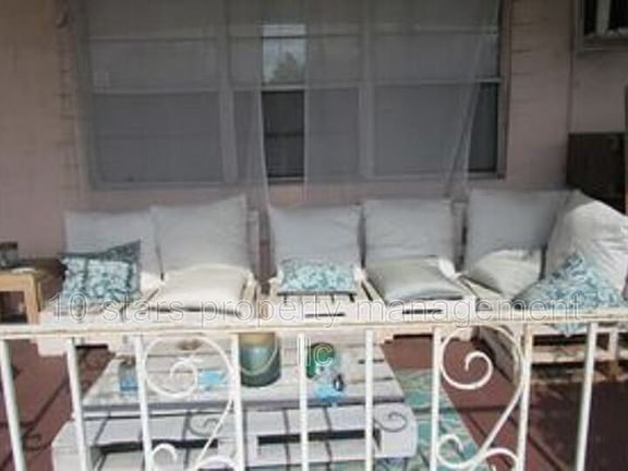 5th image of 5742 9th Ave N #2
