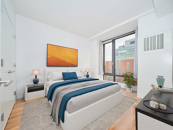 2nd image of 531 Myrtle Ave #3A