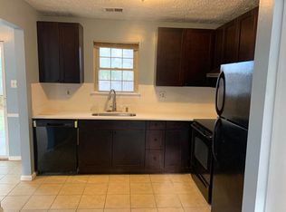 1 Heather Ln, Indian Head, MD 20640