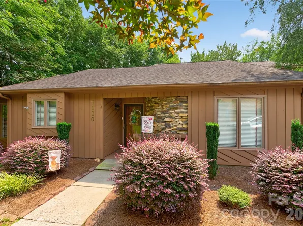 1630 12th St NE, Hickory, NC 28601
