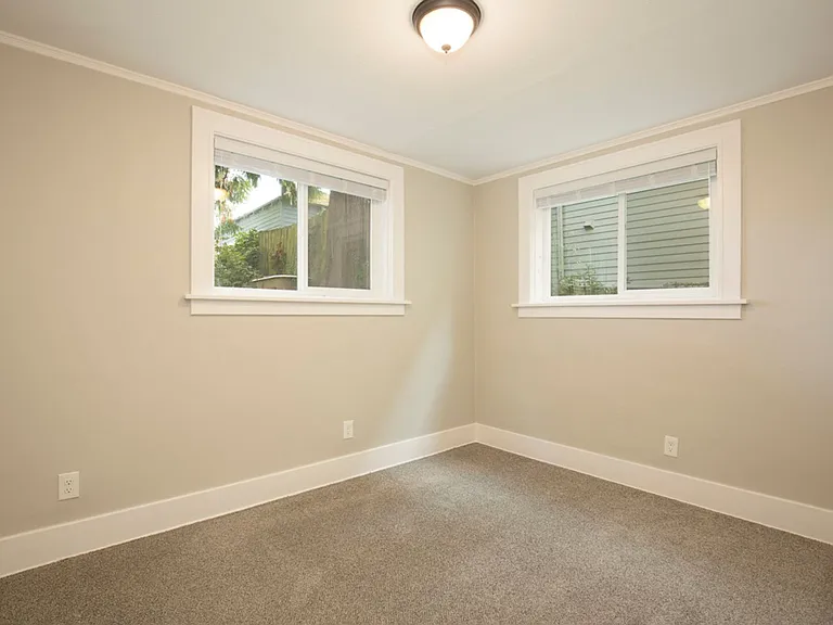 The Sherne Apartments — Photo 8
