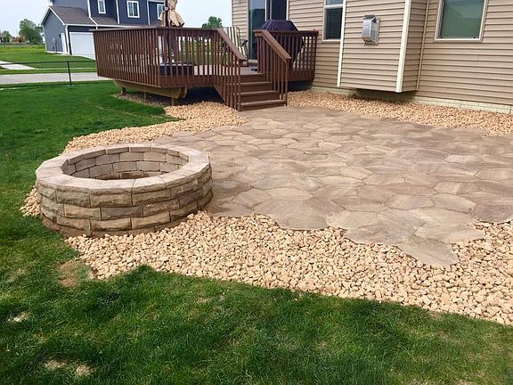 Back Yard Patio/Fire pit