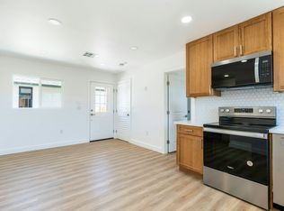 478 N Pine St, Orange, CA 92866