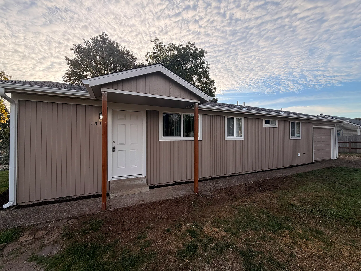 2 bed, 880 sqft, $1,725 — Photo 2