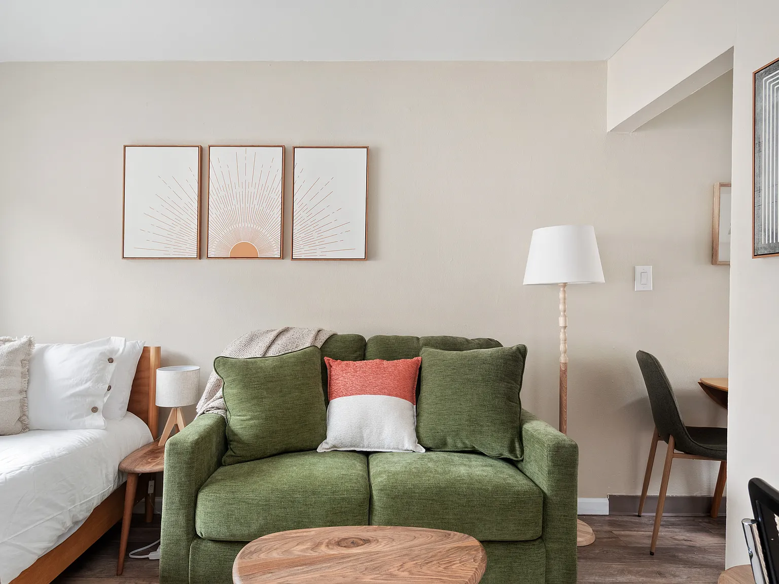 1 bed, $2,000 — Photo 3