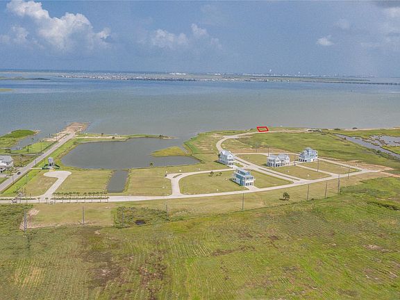 5th image of 1418 Bay Pointe Dr