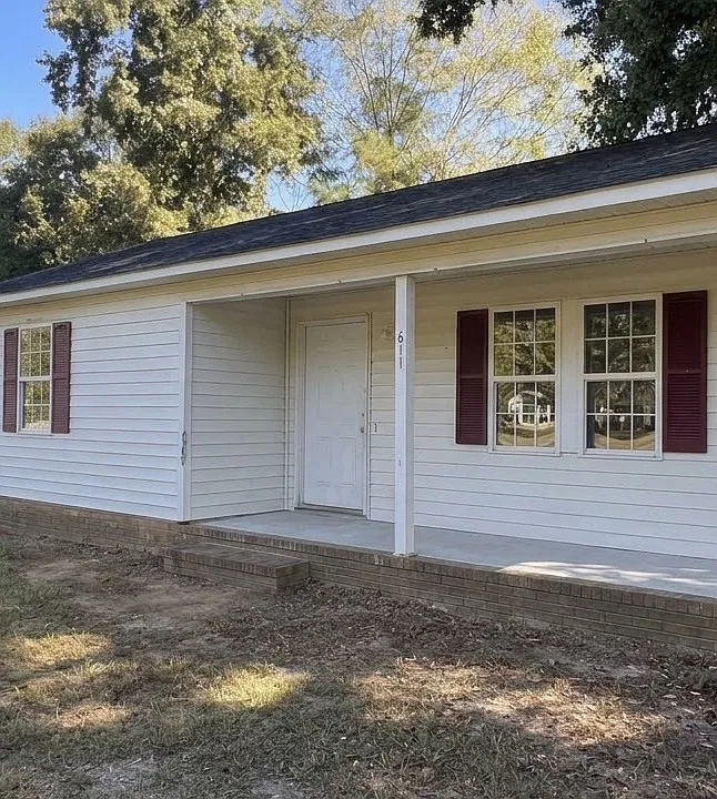 611 Marvin Cir