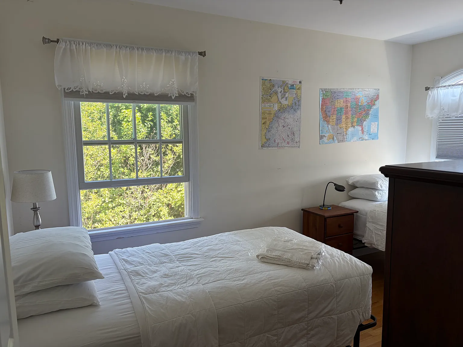 3 bed, 1400 sqft, $2,900 — Photo 2