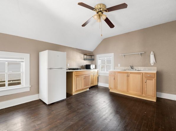 fort-wayne-indiana-73187529 picture