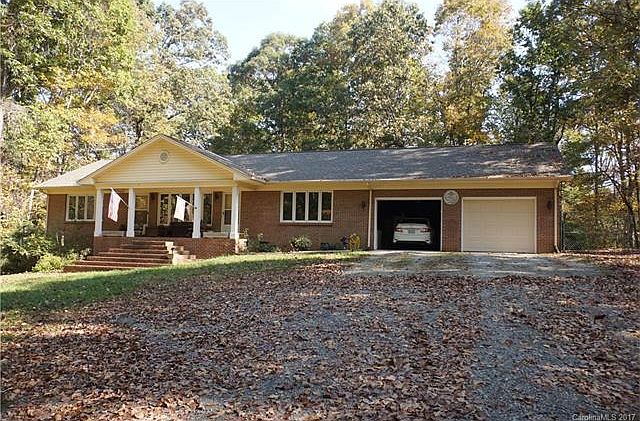 1st image of 3426 Driftwood Dr