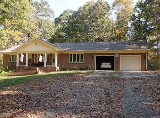 3426 Driftwood Dr, Gastonia, NC 28056