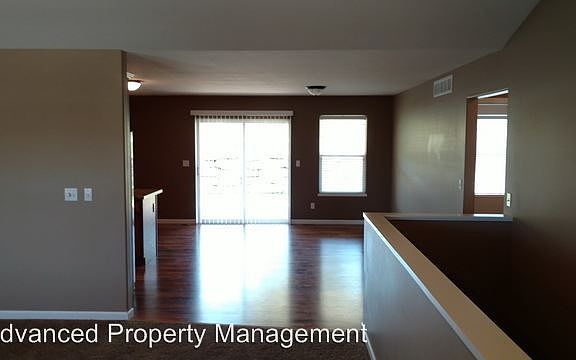 5th image of 5305 Stone Crest Dr