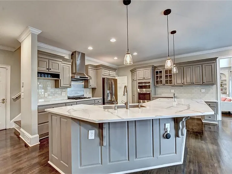 645 Falls Bay Ct — Photo 29