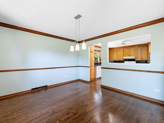 4th image of 1044 S Highland Ave