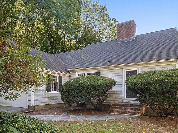 2nd image of 87 Taylor Rd
