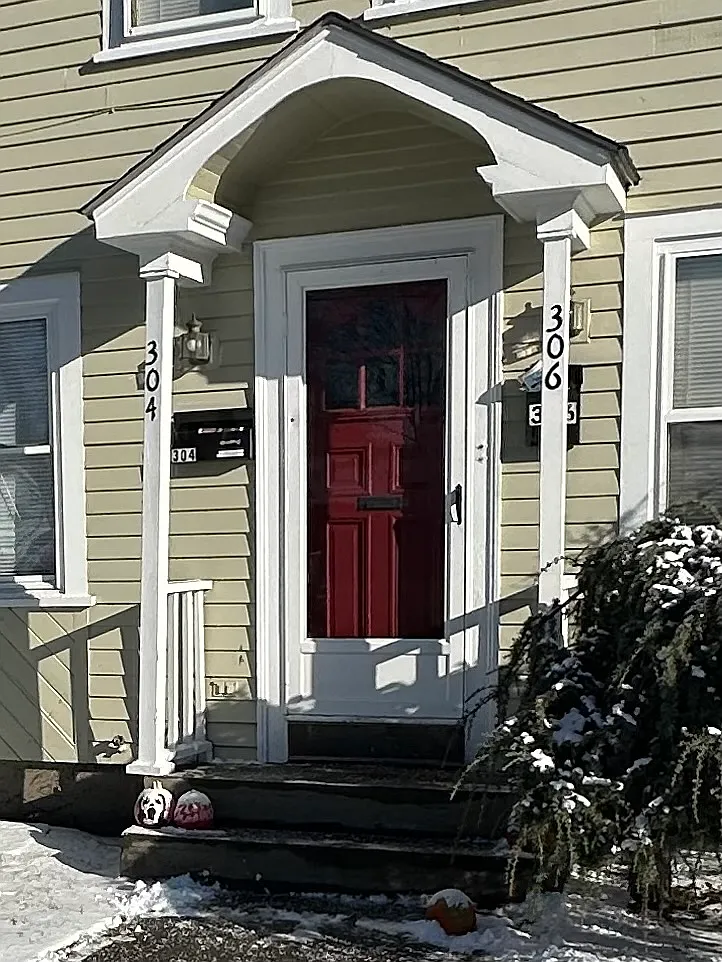 2 bed, 750 sqft, $1,650 — Photo 1