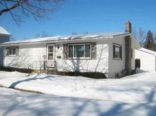 105 Pearl St, Boscobel, WI 53805