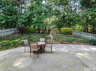 312 Arbor Crest Rd, Holly Springs, NC 27540