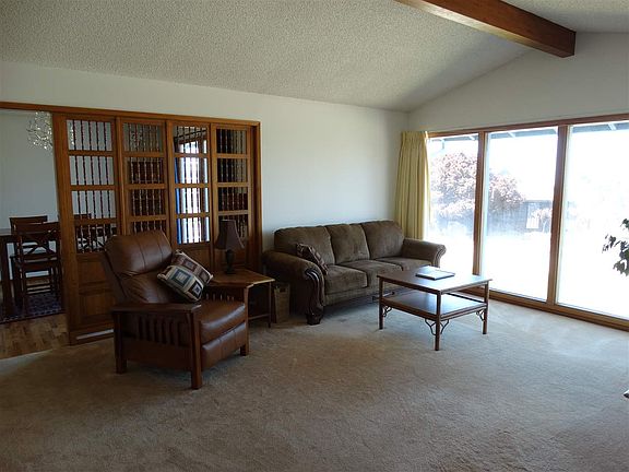 2nd image of 5105 S Dearborn Dr