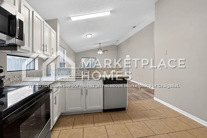 1280 Independence Dr — Photo 10