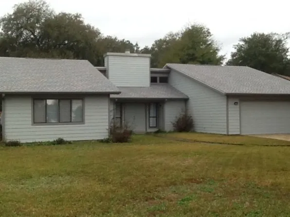 3401 Blueridge Dr, Pensacola, FL 32504