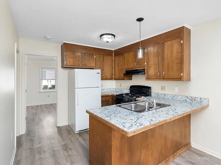 247 Elizabeth Ave #2 — Photo 6