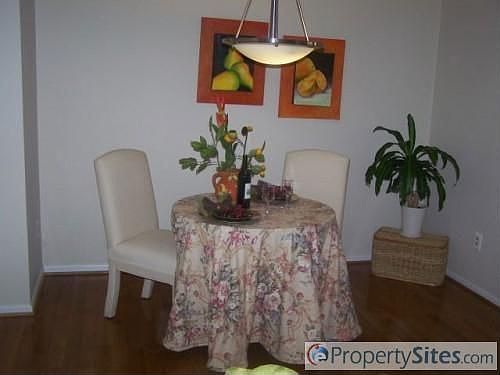 5th image of 3032 Braxton Wood Ct