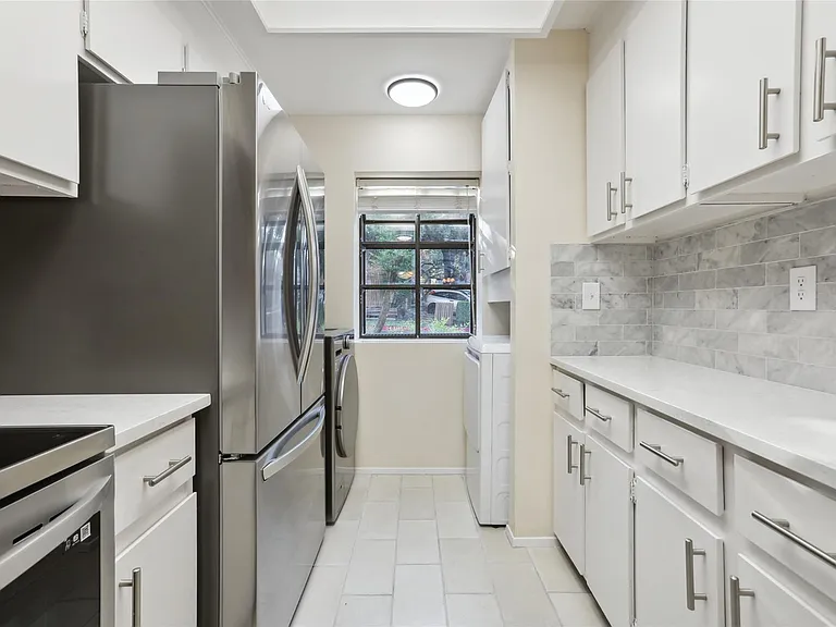 7122 Wood Hollow Dr #45 — Photo 12