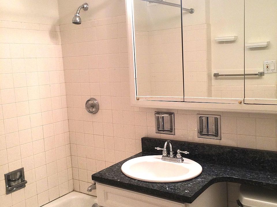 2nd image of 151 Tremont St Ste 9