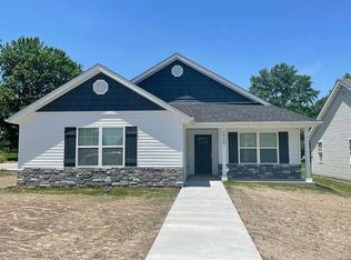 2420 Iron Gates Rd, Joplin, MO 64804