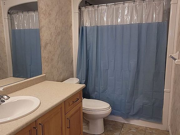 3rd image of 163 Livingston Ave #28