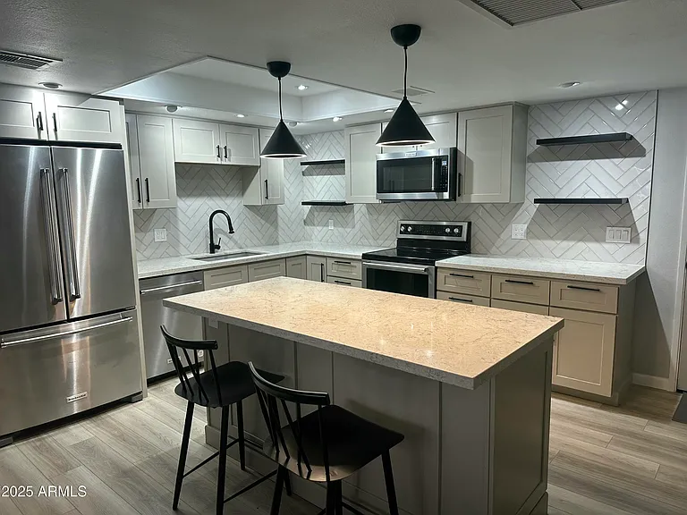 7930 E Camelback Rd #508 — Photo 4