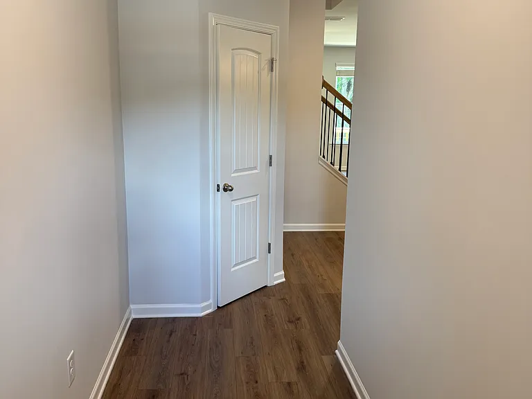 214 Abbotts Crossing Cir — Photo 8