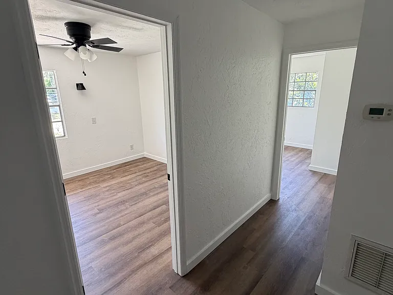 1520 W Beresford Ave — Photo 17